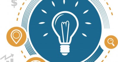 Thinking image light bulbs and cogs